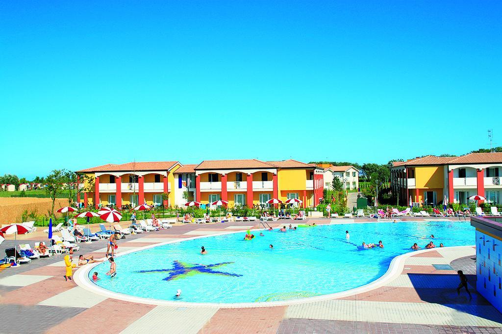 Villaggio Ai Pini Duna Verde Bagian luar foto